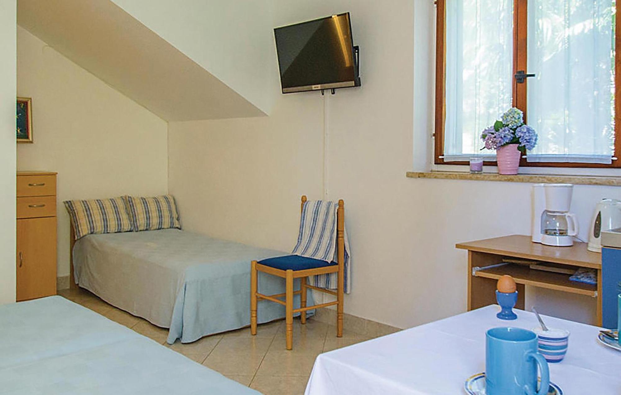 Beautiful Apartment In Rabac With Kitchen Exterior photo